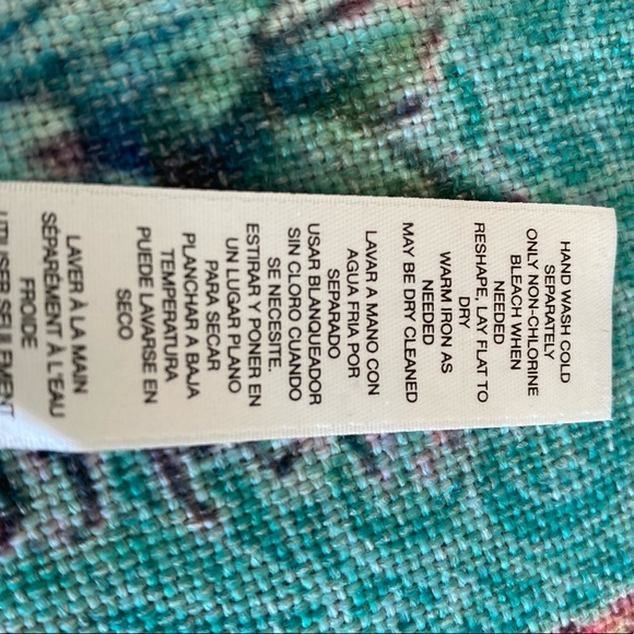 🍍EUC COLORFUL KIMONO BY CHICO’S - Picture 8 of 8